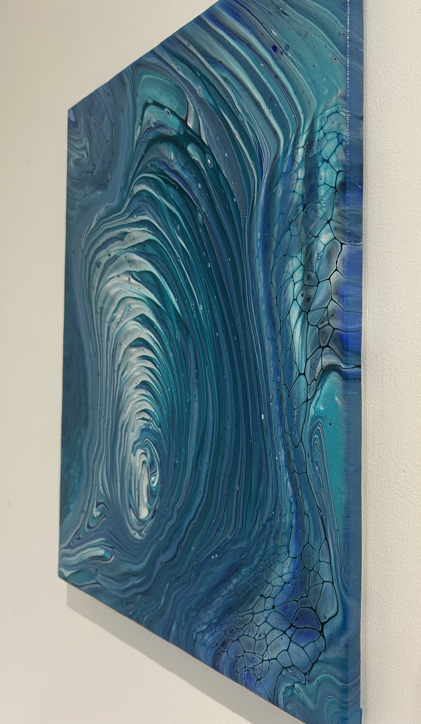 Echo Blue